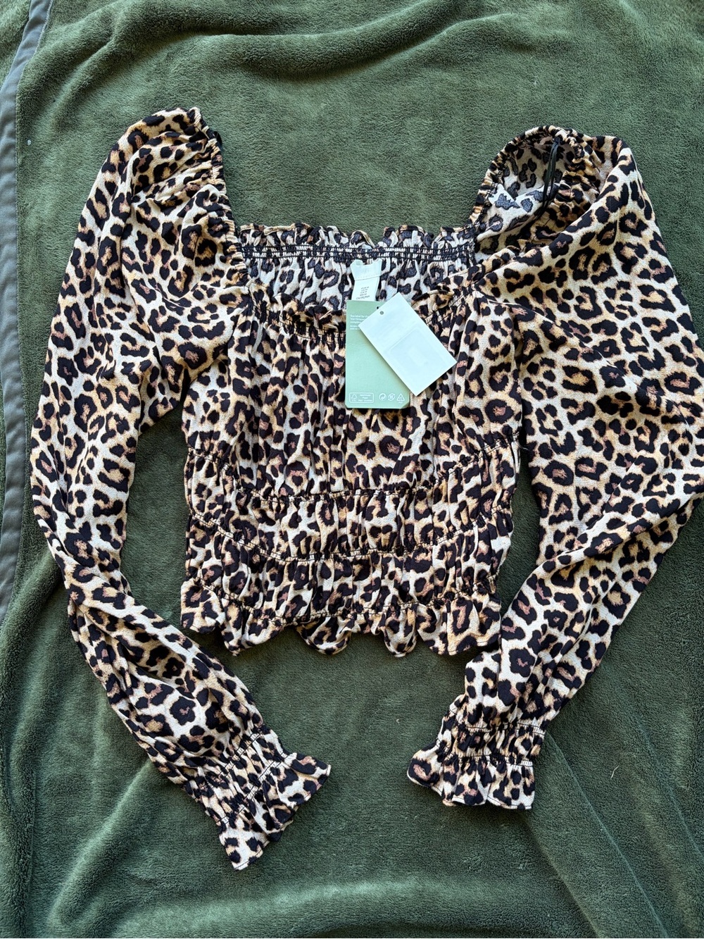 H&M Leopard Print Smocked Puff Sleeve Crop Top - Black, Brown, Cream